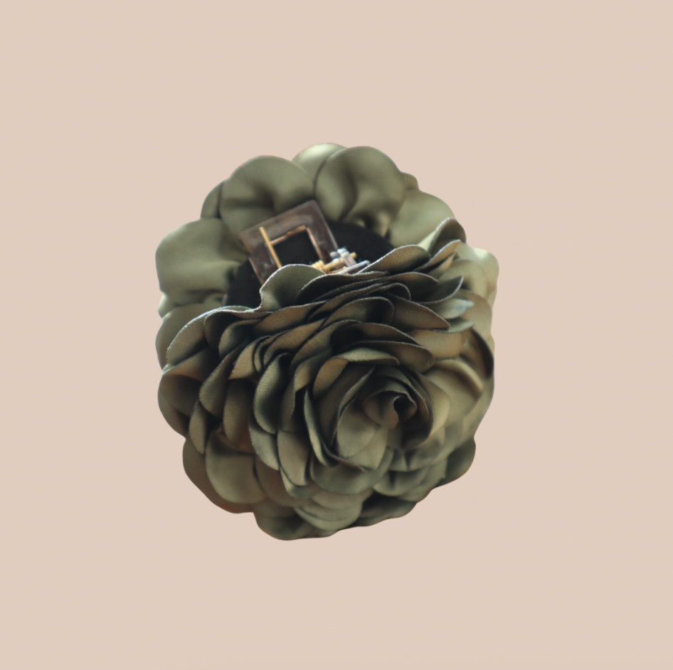 Mola Camélia em Verde