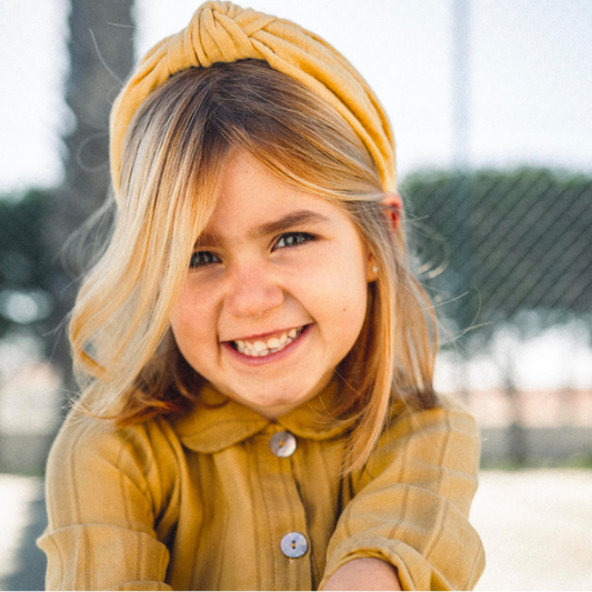 Bandolete Olivia Kids em Mostarda