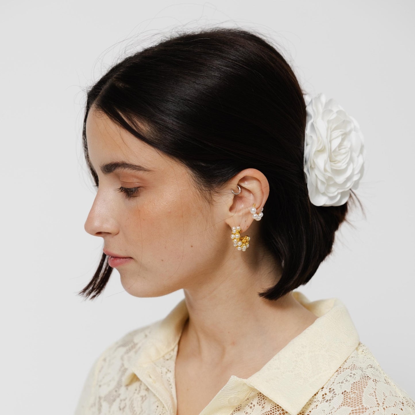 Mola Camélia em Branco