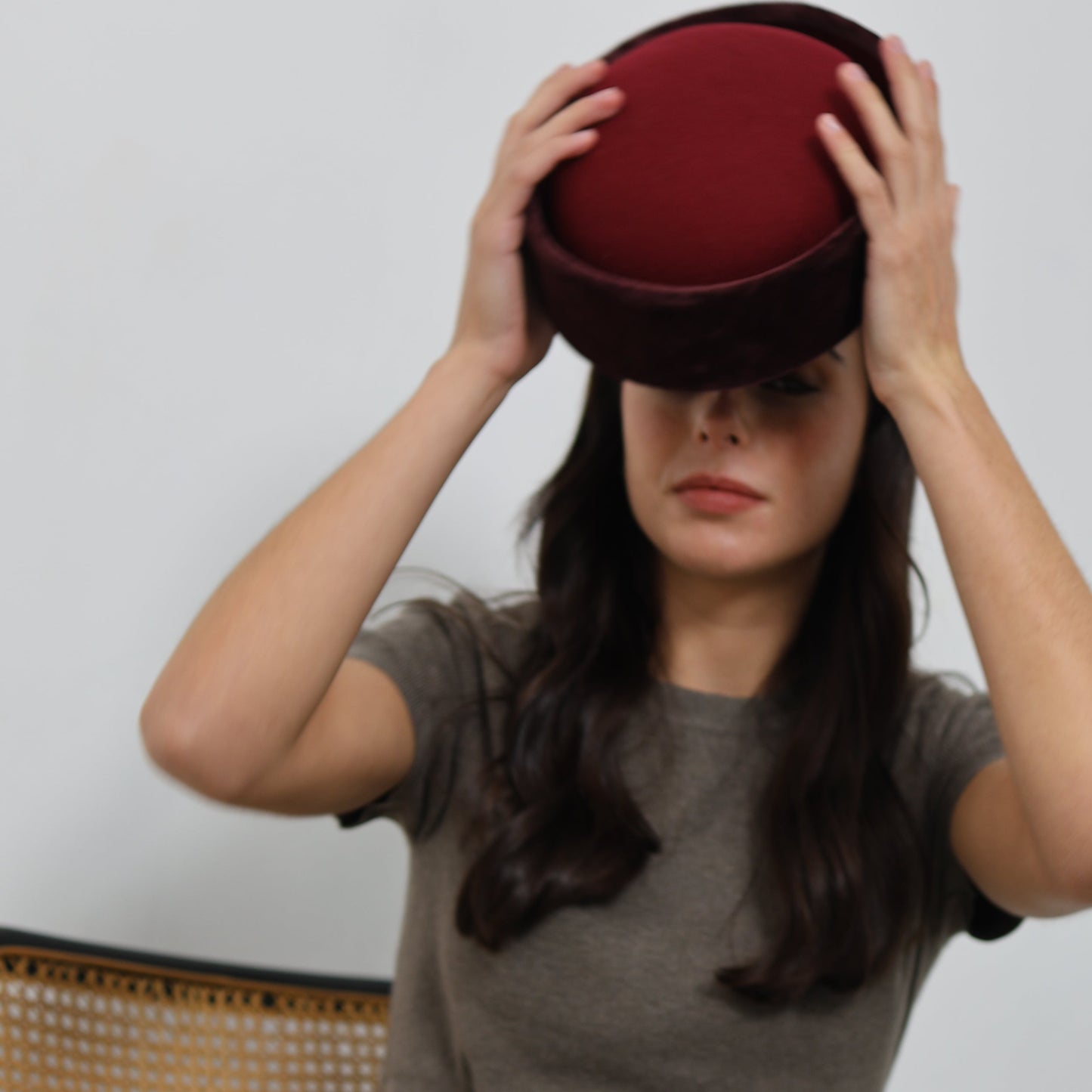 Jacqueline Hat Burgundy