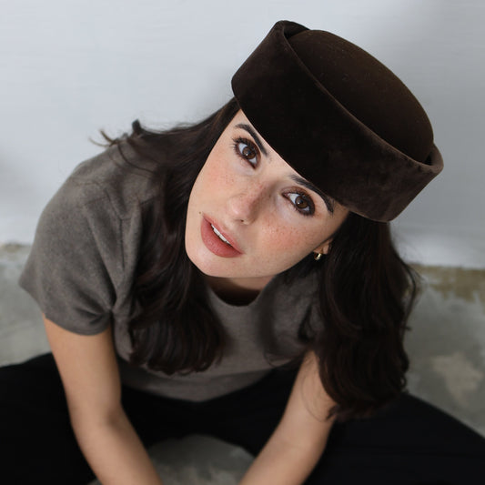 Jacqueline Hat Castanho