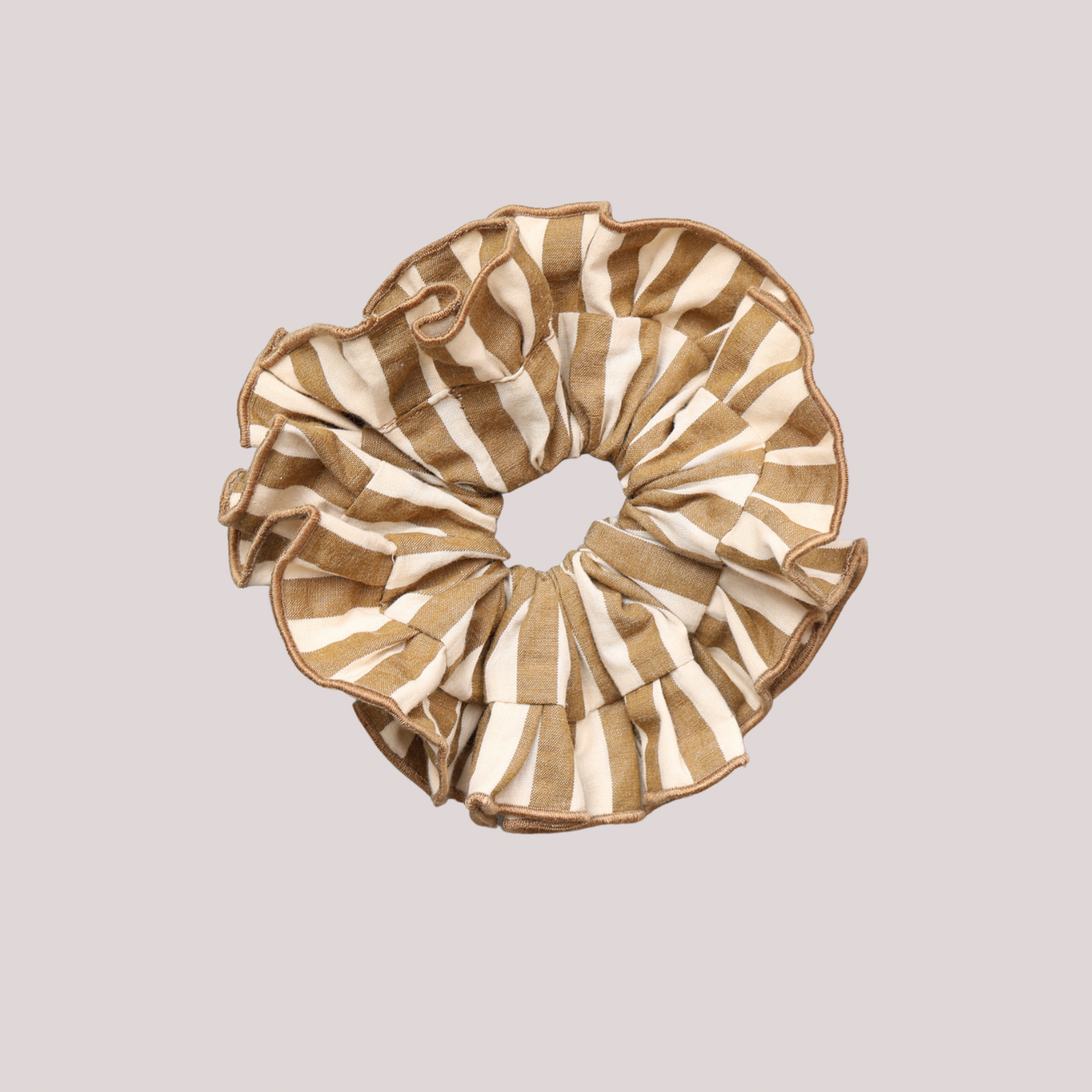 Scrunchie Folho em Stripes Ecru