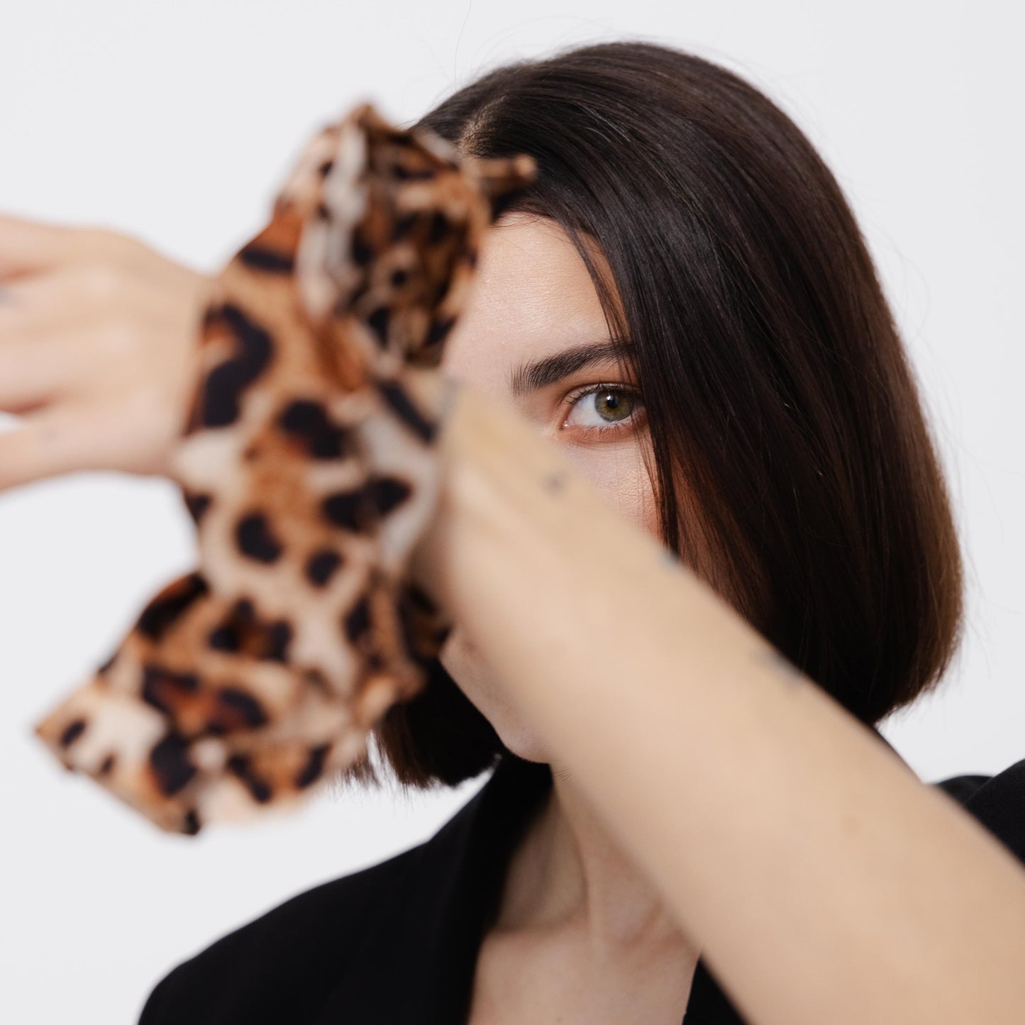 Scrunchie Folho em Leopard Print